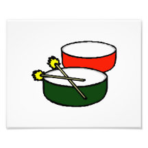 pan white head red green drums with mallets.png photo