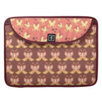 papillons dans le motif mignon de forêt housses macbook