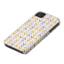 Patterned Arrowhead Chevron iPhone 4 Case-Mate Case