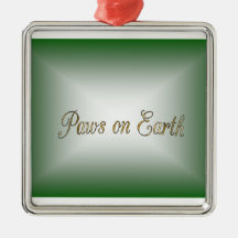 Pattes sur le vert de la terre ornements