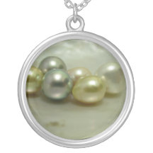 Pearls Necklace