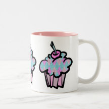 petit gâteau à motifs de losanges de motif de sher mug à café