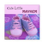 Petites chaussures mignonnes de magnet d'enfant en aimants