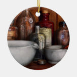 Pharmacien - médecine pour la toux décoration de noël