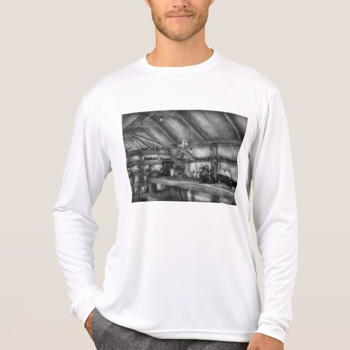 Pharmacy - WWII - Station hospital lab Tee Shirt