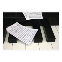 Piano keys with music custom invites