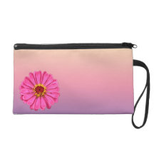 PINK FLOWER WRISTLET