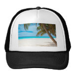 Plage tropicale de paradis casquettes de camionneur
