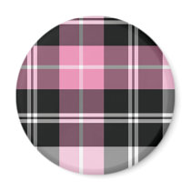 Plaid pink magnet