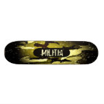 Planche à roulettes de Cammo de milice