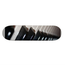 Planche à roulettes de piano