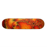 Planche à roulettes d'un rouge ardent de Firepit