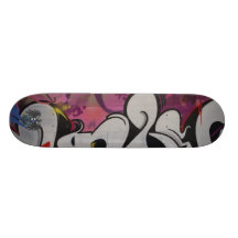 Plate-forme de planche à roulettes de graffiti