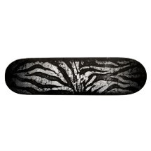 Plate-forme grunge de planche à roulettes de zèbre