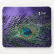 Plume pourpre soyeuse de paon tapis de souris