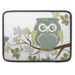 Polka Dot Owl in Tree MacBook Pro Sleeve