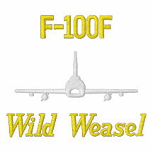 Polo W/F-100F de golf et indicatif d'appel