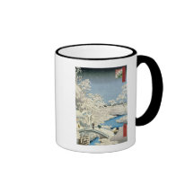 Pont en tambour et colline de coucher de soleil ch mugs