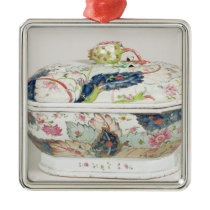 Porcelain dish, 18th century ornaments