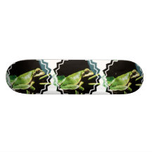 Posing Frog Skateboard
