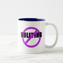 Pourpre AUCUNS T-shirts et boutons de INTIMIDATION Tasse À Café