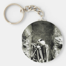 Pre-Columbian Gravesite Skeleton Keychain