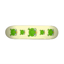 Prince de grenouille. Grenouille de sourire avec u Skateboards Personnalisables