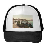 Promenade and cathedral, Lucerne, Switzerland clas Mesh Hat