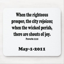 proverbs 11 mouse pad
