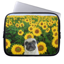 Pug in sunflowers laptop sleeve