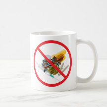 Pugs not drugs mug