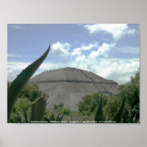 Pyramid of the Sun, Teotihuacan, Mexico Print
