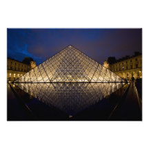 Pyramide de Louvre par l'architecte I.M. Pei à Tirage Photo