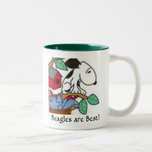 QA- Beagles are Best! Mug