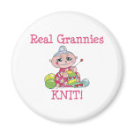 Real Grannies KNIT! magnets