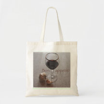 Red wine and garlic tote bag