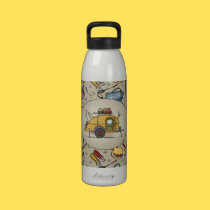 Remorque vintage mignonne de voyage de campeur de  bouteilles