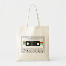 Rétro style de l'enregistreur à cassettes 80s sacs