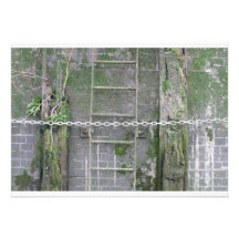 Riverbank wall, River Thames, London Announcement