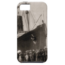 RMS Lusitania arrives New York City 1907 iPhone 5 Case