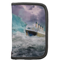 RMS Titanic and Iceberg Painting Planners