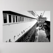 RMS Titanic:  Passengers Embark Print