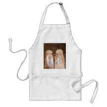 Romanic Chapelle Apron