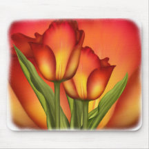 Rouge et tulipes d'or tapis de souris
