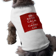 Rouge-foncé vintages affligés gardent le calme et  t-shirts pour animaux domestiques