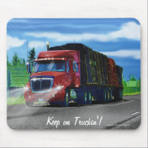 Route rouge de camion de cargaison conduisant l'ar tapis de souris