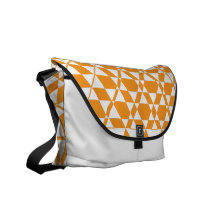 Sac messenger (orange) à ivoire de Triagonal Sacoches