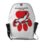 Sac messenger rouge à patte besaces