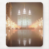 SaltLakeTempleFog Mousepad