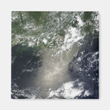 Satellite view of streaks and ribbons of oil magnets